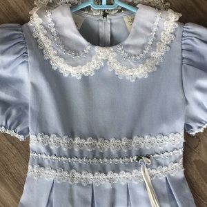 Beautiful Vintage Girls Dress